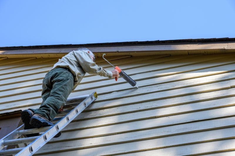 Experienced Siding Technician